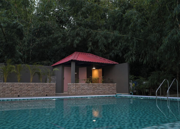 Indoor/outdoor pool, Irroi Kaziranga, Golaghat
