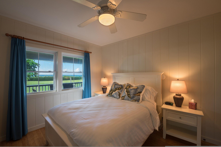 Room 4, Hanalei Bay Hale in Hanalei, Kauai