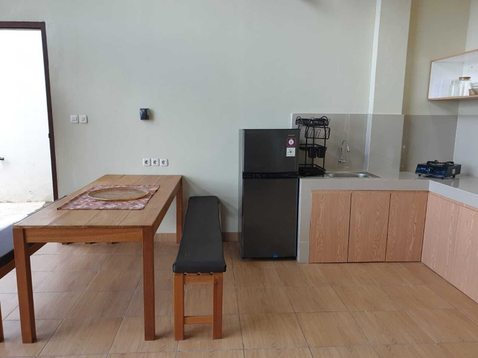 In-room dining, Freddies Villas Sabang, Sabang