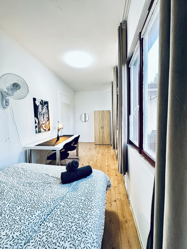 Room 3, Spacious Budget Home Garden Stay, Wien