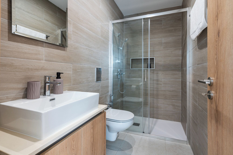 Bathroom 2, Aelia Chic 2-BR Apt & Balcony in Larnaca, Larnaca