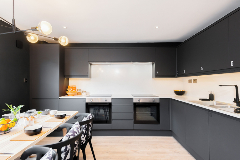 Private kitchen 4, Peveril House, Nottingham