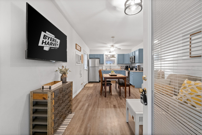 Interior 2, The Flat on Gratton - Lit Covered Outdoor Patio, Montgomery