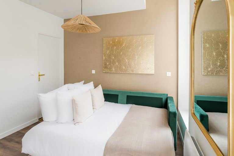 Living area 5, Merveil Family Suite - Fbg St Antoine, Paris