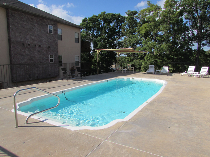 Pool 5, Tina Condo A-6, Taney