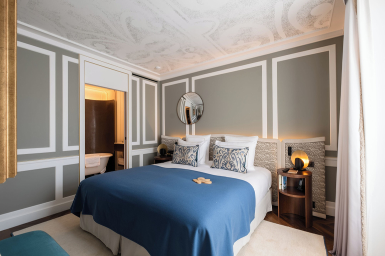 Bedroom 3, Hôtel Les Lumières - Relais & Châteaux, Yvelines