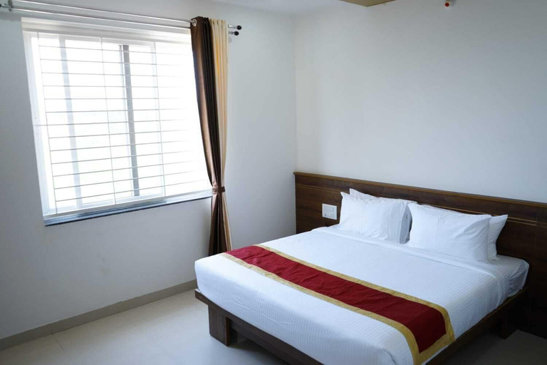 Room 3, HOTEL MARKS INN, Koppal