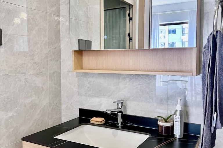 Bathroom 4, Modern 1Br, Queen, Gym, Pool,Central in Kileleshwa, Dagoretti North