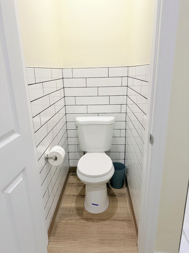 Bathroom 3, Nova Hotel JFK, New York