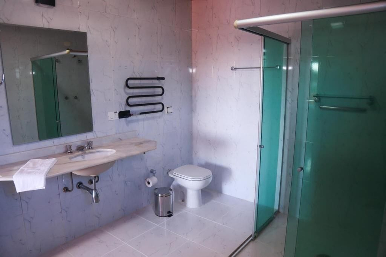 Bathroom 4, Pousada DonaBella, Campo Limpo Paulista