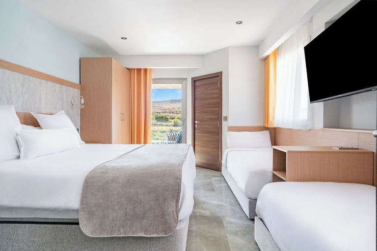 Bedroom 3, Reef Hotel & Spa