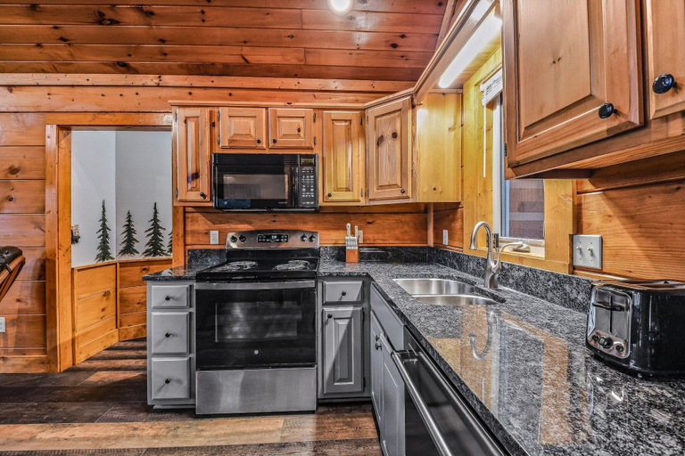 Private kitchen 4, Panoramic Pointe 2 Bedroom Cabin, Sevier