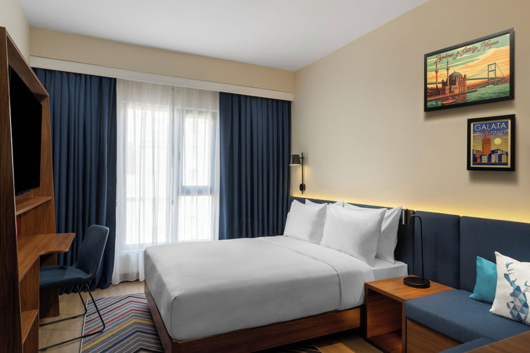 Bedroom 2, Hampton By Hilton Istanbul Sisli, Şişli