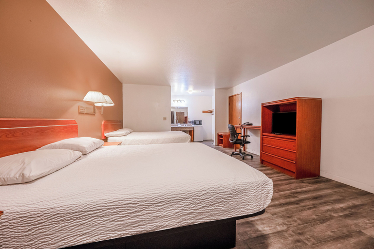 Bedroom 2, Rama Inn Motel and RV Park, Clark