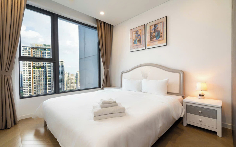 Room 2, The Parkland Lux & Easy in East Tower, District 2