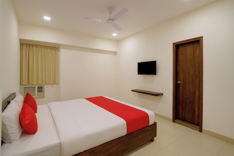 Room 3, HOTEL Tralveller In LUCKNOW, Lucknow