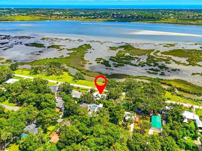 Aerial view 2, The Heron House Home for 6, Saint Johns