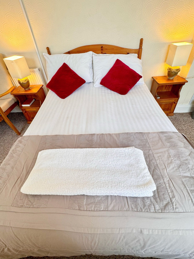 Room 2, Kendal Hotel, Blackpool