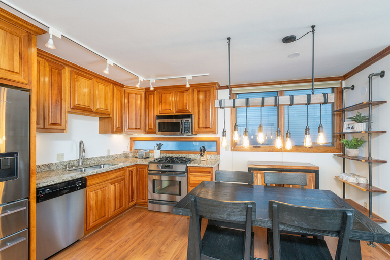 Others 5, Mountain View Escape 2 Bedroom Condo, San Miguel