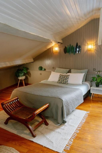 Bedroom 4, Les Glycines de Monchy, Oise