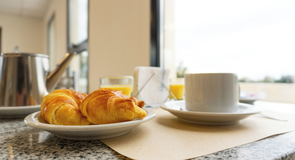 Breakfast buffet 3, RM Campana Hotel, Campana