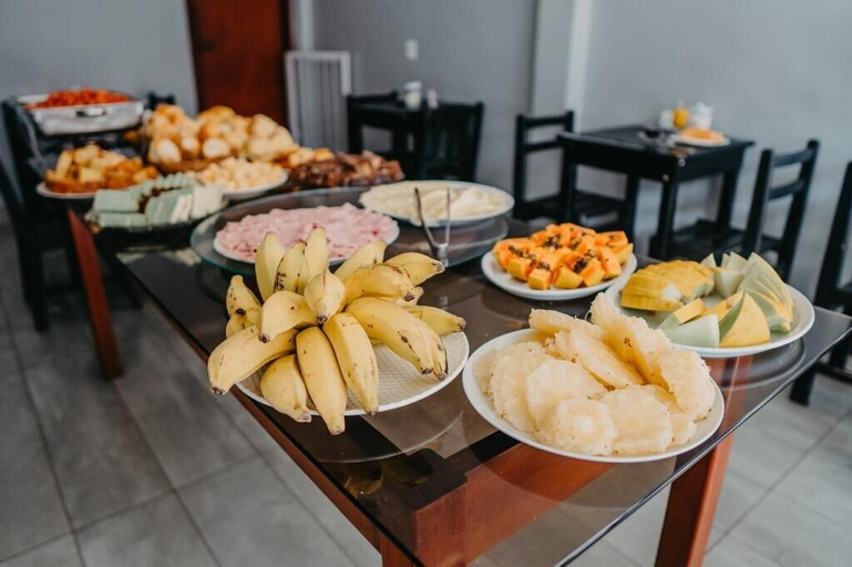 Food & Drinks 5, Pousada Garoupa, Cabo Frio