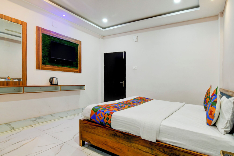 Room 2, Fabhotel Seven Inn, Khordha