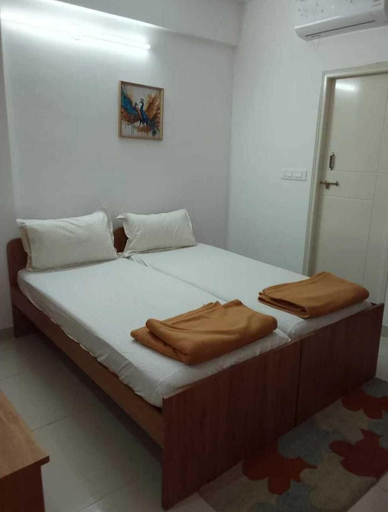 Room 2, The Grand Inn, Bangalore Rural