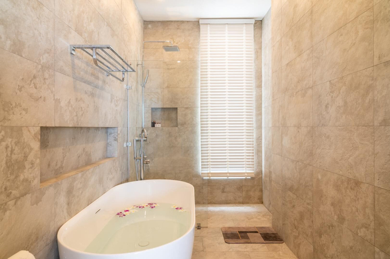 Bathroom 3, 2bedroom TopFloorSeaView apartment KBR39, Ko Samui