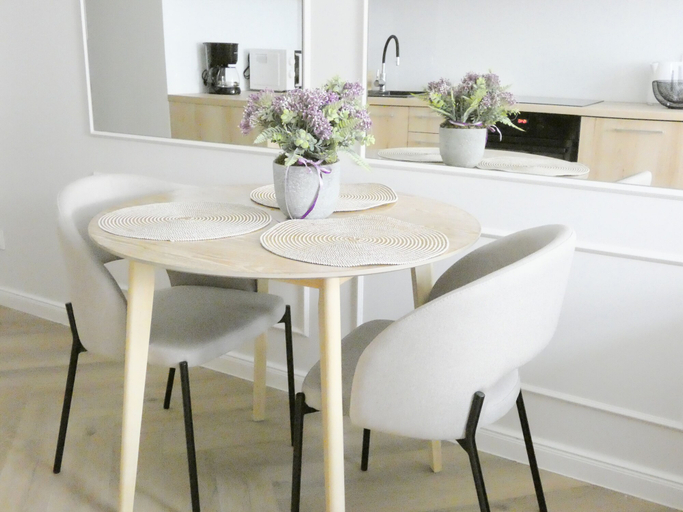 Room 4, RentPlanet - Apartament Piekary, Poznań City