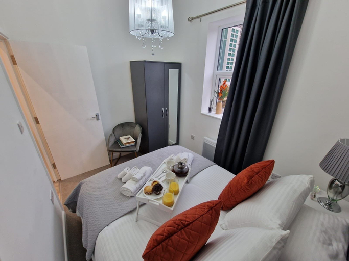 Room 5, FC Platinum Accommodation LTD, Hertfordshire