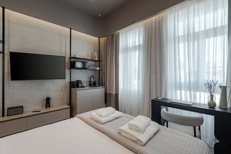 Room 2, Amara Luxury Suites With Private Hot Tub, Crete