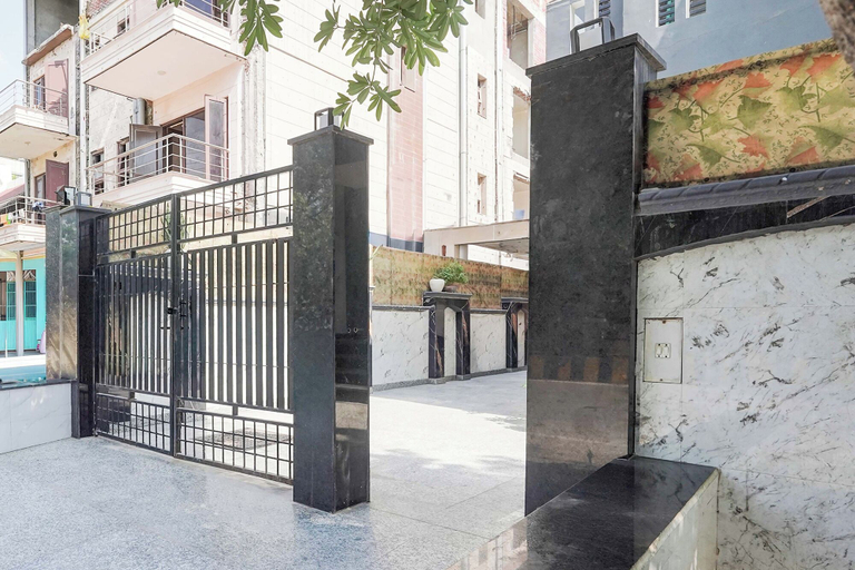 Property entrance 5, Fabhotel Novis House, Gautam Buddha Nagar