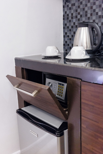 Others 5, Nest Nano Suites Poblacion-Makati, Makati City