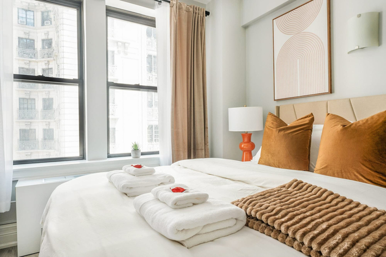 Room 1, 73-1004 New Studio UWS Doorman Gym, New York