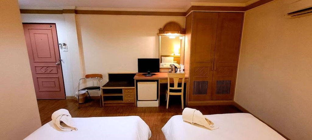 Room 5, Neptuna Kata Beach Phuket, Phuket Island