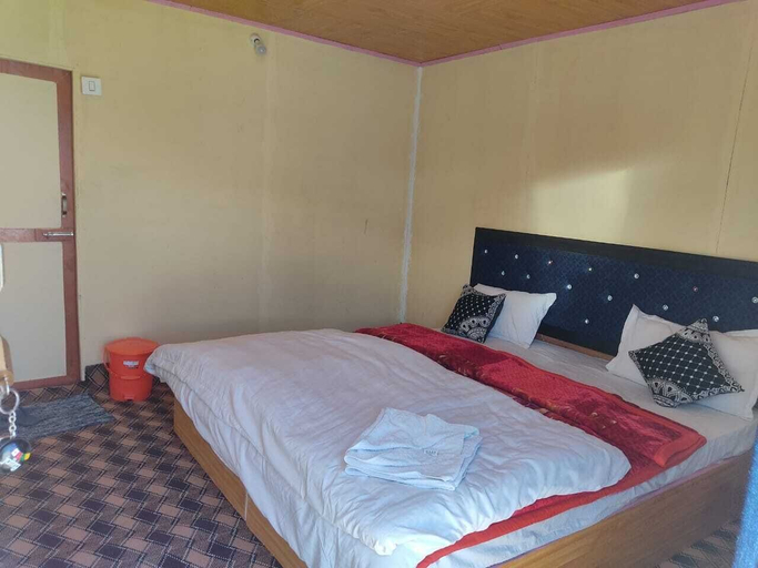 Room 2, Pangong View Point Cottage, Leh