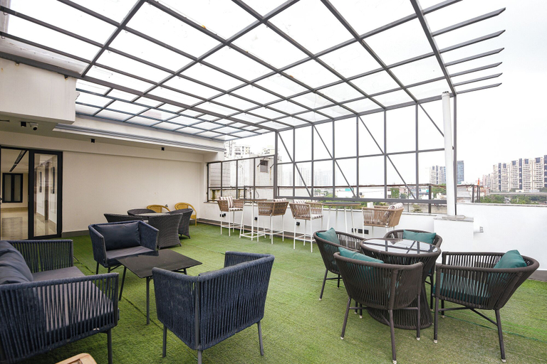 Restaurant 3, Fabhotel Prime Atithyam, Gurgaon