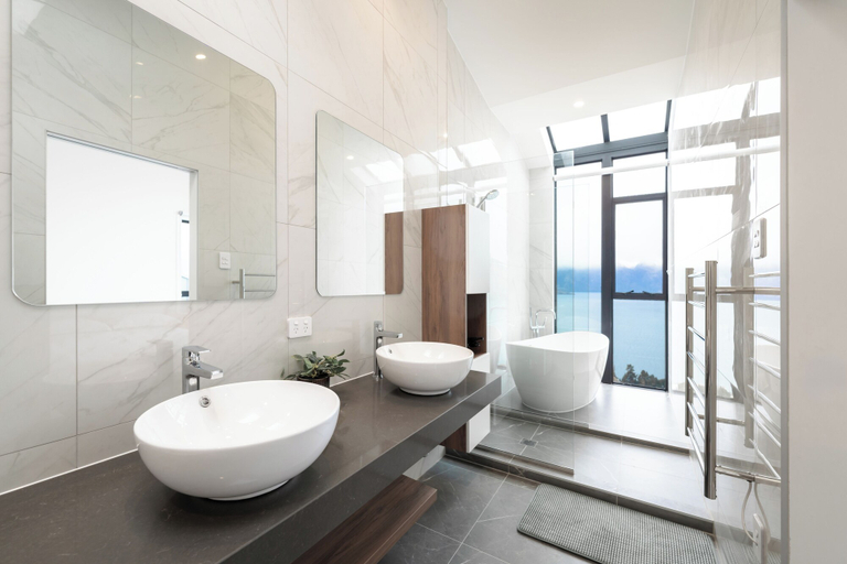 Bathroom 5, The Alpine Lakeview Luxe Retreat, Queenstown-Lakes