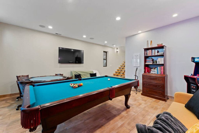 Room 3, Zen Oasis of Elegance Expansive Executive Home, Cook