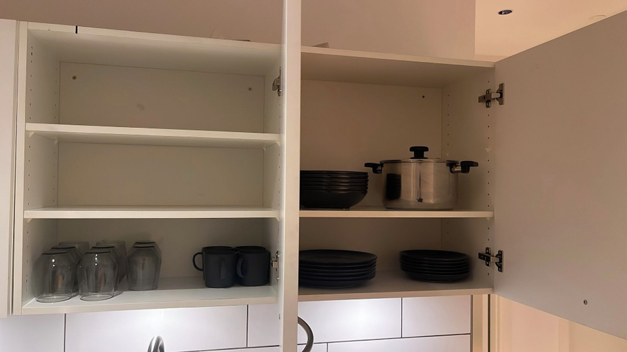 Private kitchen 5, Maison Nord 6 min from Airport & Sleep 6, Tårnby