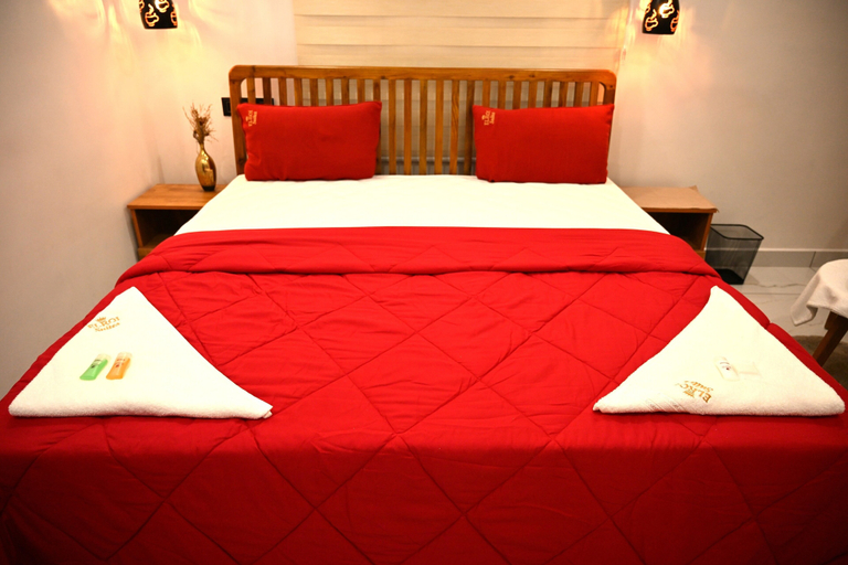 Room 5, Hotel Elroi Suites, Ernakulam