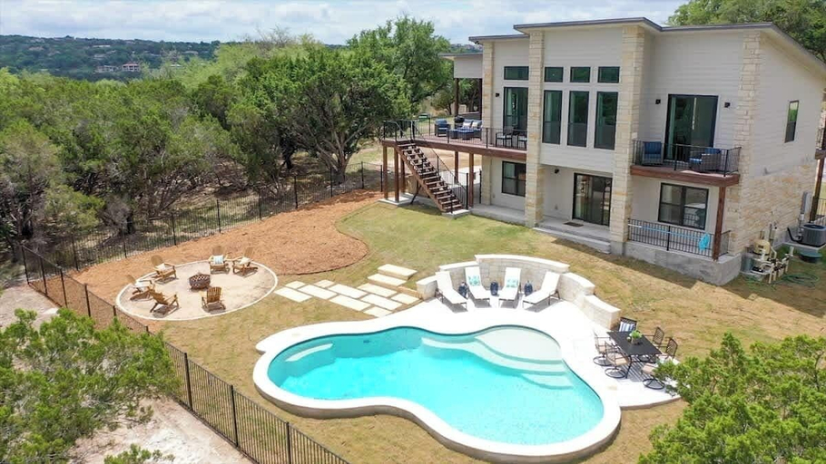 Pool 2, Luxury Lakeview Home w/ Pool & Beach Access! - Not Active, Travis