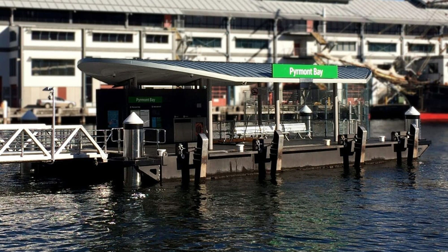 Room 5, Walking Distance to Darling Harbour, Sydney