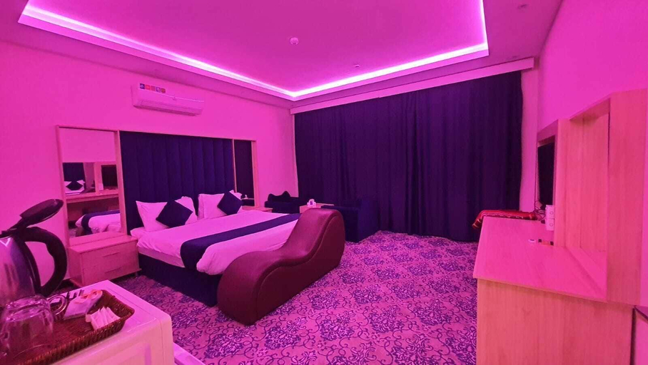 Room 2, salaalmashsuiets