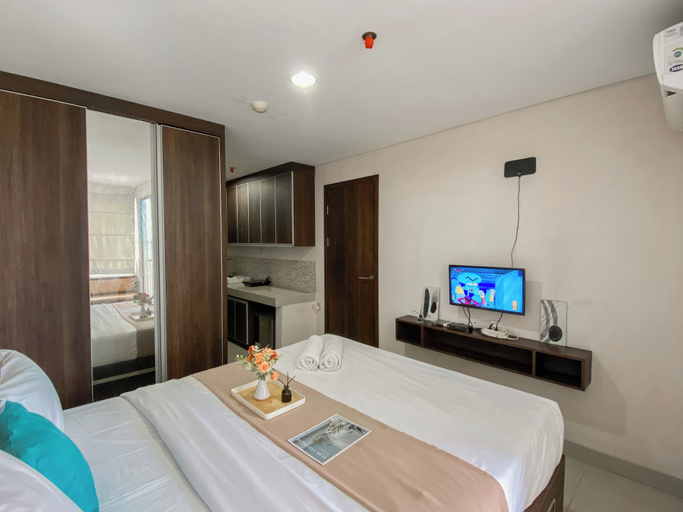 Room 3, Comfy And Homey Studio At Enviro Apartment, Cikarang