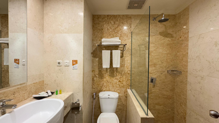 bathroom 5