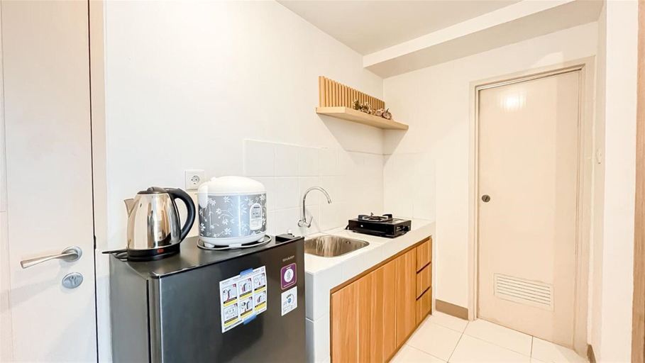 Private kitchen 2, 2Br Apartment At Tokyo Riverside Pik 2 Close To Tokyo Hub, Tangerang