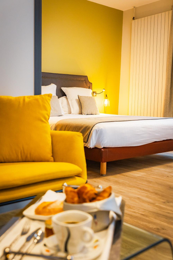 Bedroom 3, Grand Hôtel du Luxembourg & Spa, Calvados