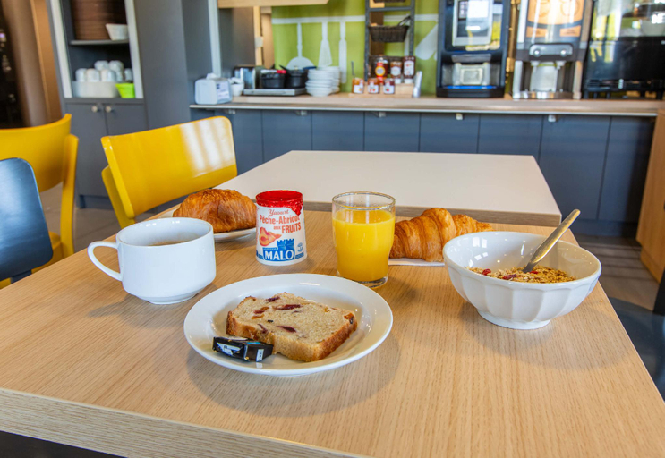 Food & Drinks 3, B&B HOTEL CHATEAUROUX Deols, Indre